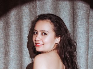 Эротический видеочат BadraSaadi