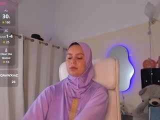 Эротический видеочат BadraSaadi