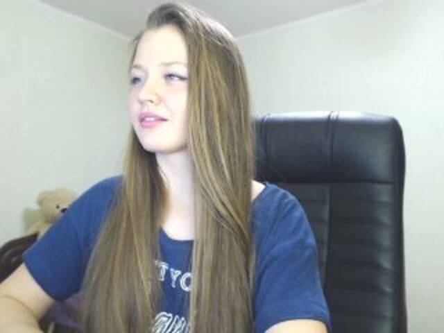 Скриншоты трансляции _YoungGirl_