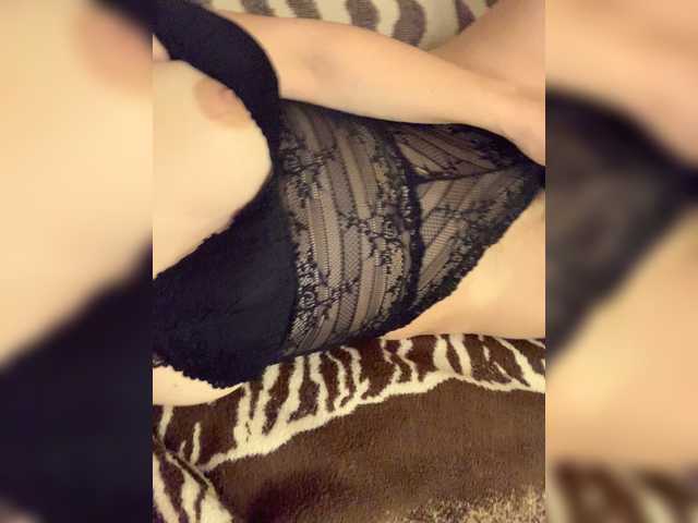 Скриншоты трансляции LittleGirl88