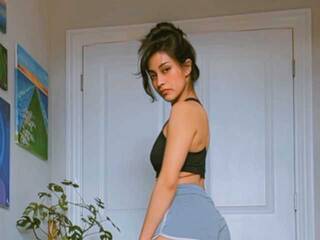 Эротический видеочат Bambixo