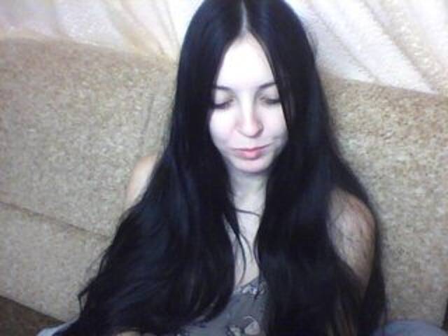 Скриншоты трансляции Milaya_Mila