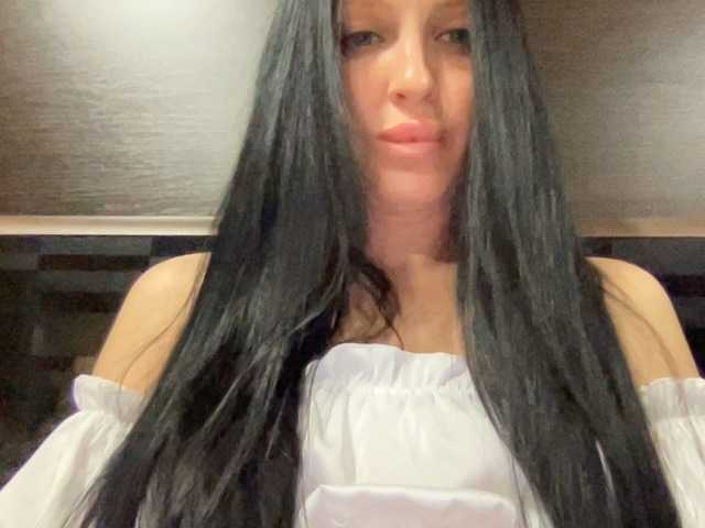 Скриншоты трансляции Milaya_Mila