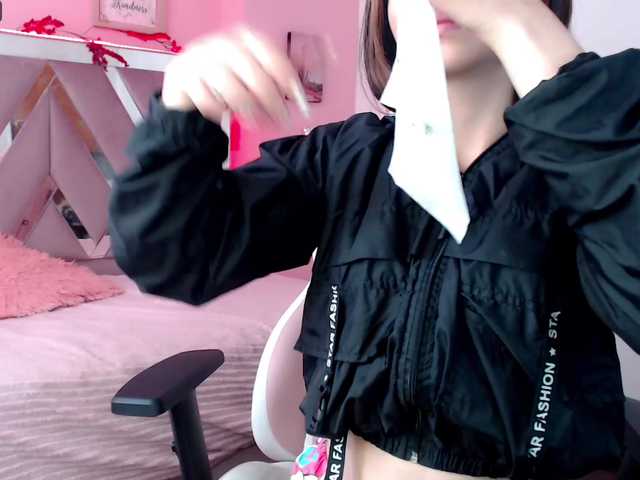 Скриншоты трансляции barbie-tay