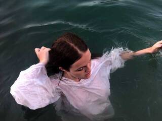 Эротический видеочат bbFoxy