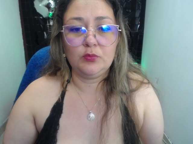 Скриншоты трансляции bbwana