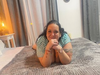 Эротический видеочат BBWBlackDevon