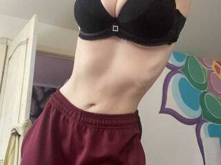 Эротический видеочат Vikamp