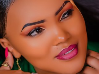 Эротический видеочат Blackmelanin1