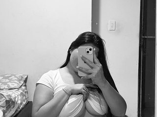 Эротический видеочат BECKAWHITE