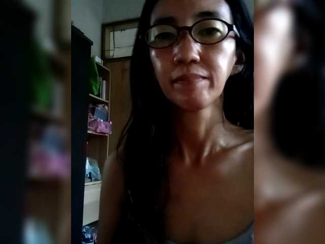 Скриншоты трансляции bee077