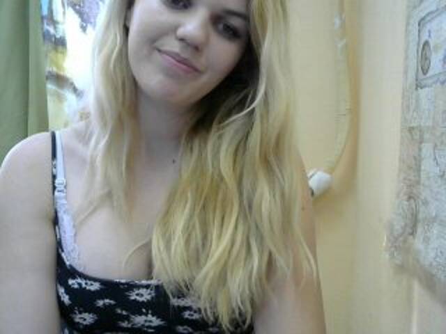 Скриншоты трансляции BellyBella