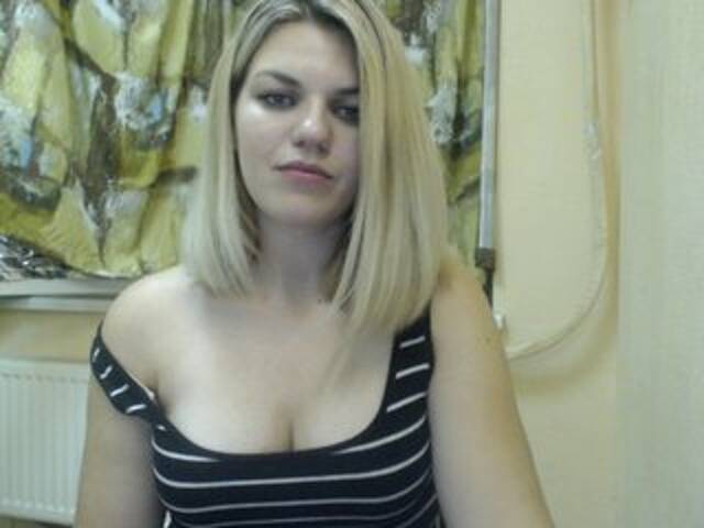 Скриншоты трансляции BellyBella