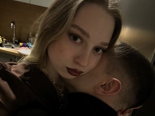 Эротический видеочат TheNewDelizia
