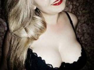 Эротический видеочат besom2015