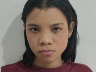 Эротический видеочат Bettany-g