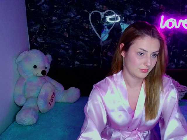 Скриншоты трансляции bettyy23