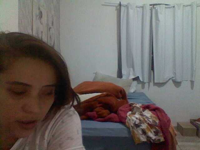 Скриншоты трансляции BiaDelicia