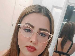 Эротический видеочат Biancaatenea