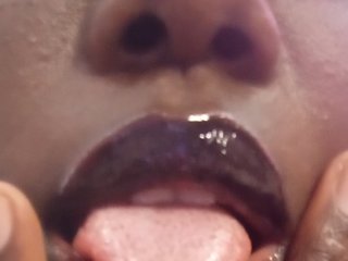 Эротический видеочат Bigass456