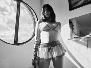 Эротический видеочат bigboobsemily