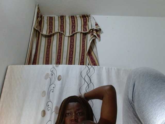 Скриншоты трансляции BigBustyBlack