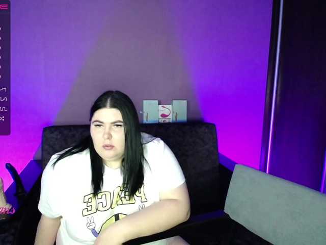 Скриншоты трансляции BigLesbians