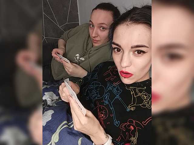 Скриншоты трансляции BlackCherryes