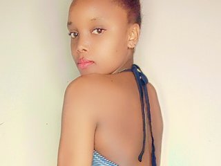 Эротический видеочат BlackDollita