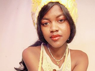 Эротический видеочат BlackGirl95