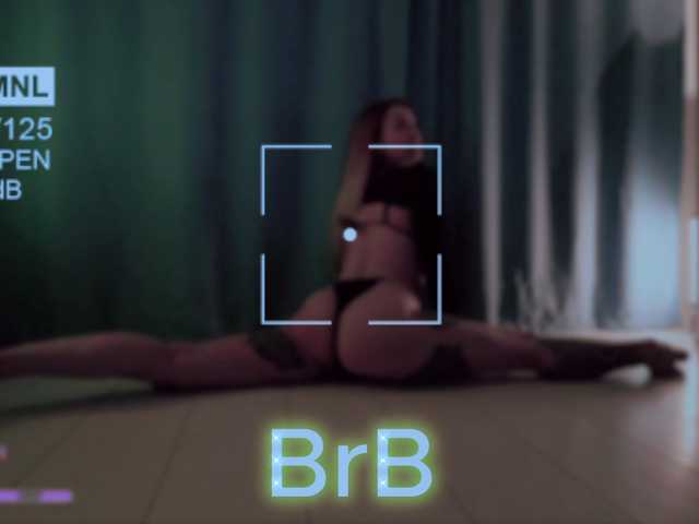 Скриншоты трансляции DigitalAlexa