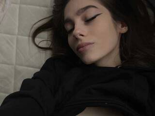 Эротический видеочат blacksnakeee