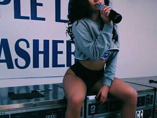 Эротический видеочат blameTheWin