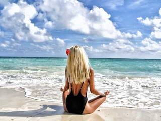 Эротический видеочат blon-dino4ka