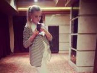 Эротический видеочат blondaaas