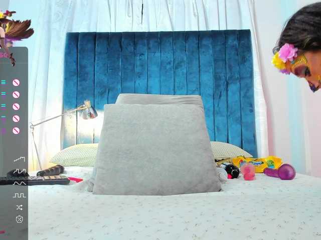 Скриншоты трансляции blondehorny69