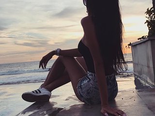 Эротический видеочат blondekiss
