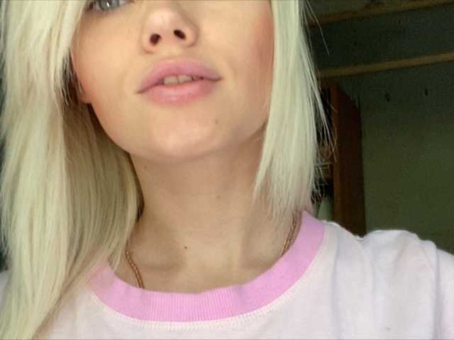 Скриншоты трансляции BlondOlga