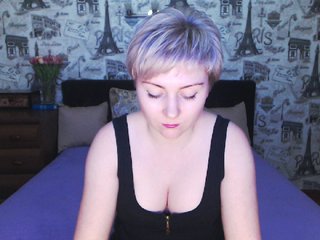 Скриншоты трансляции Blond_Pearl