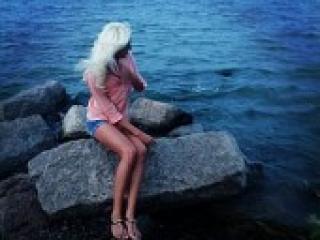 Эротический видеочат blondygirl2