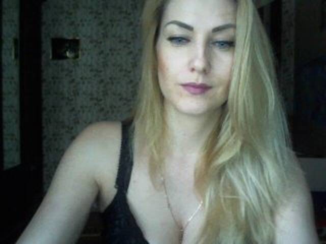 Скриншоты трансляции blondyle