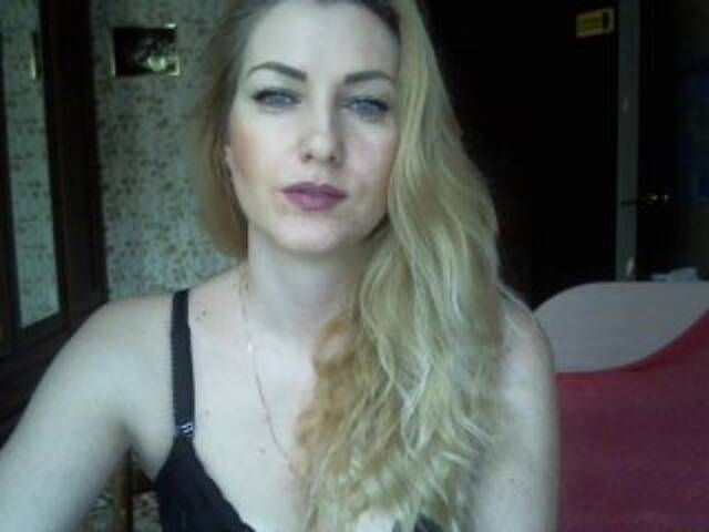 Скриншоты трансляции blondyle