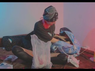 Эротический видеочат Bloom-fairy