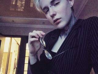 Эротический видеочат BlueXWolf