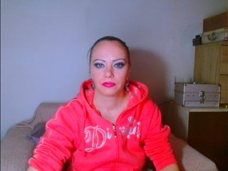 Эротический видеочат alicesensuel