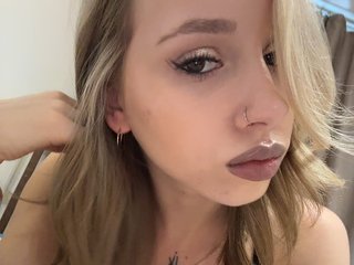 Эротический видеочат BarbieKoShKa1-1