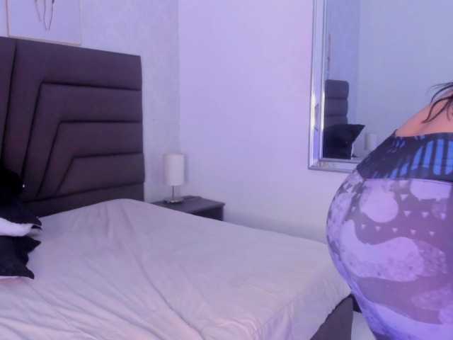 Скриншоты трансляции SofiPerez