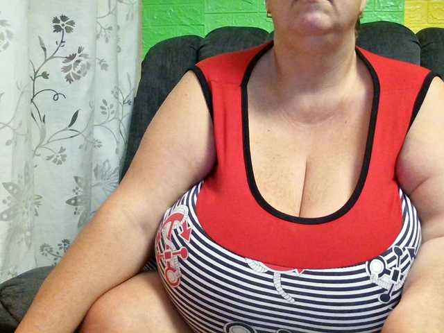 Скриншоты трансляции boobs40kk