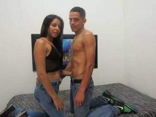 Эротический видеочат bradftkandy