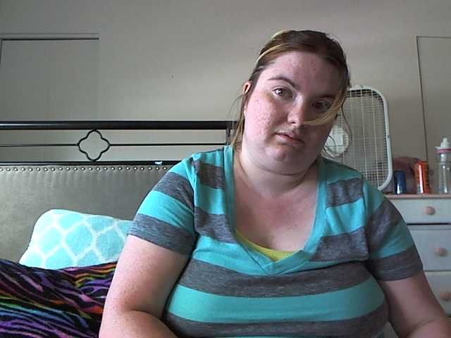 Скриншоты трансляции brelovesyou